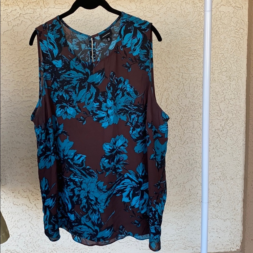 Women’s who what where plus size tank top